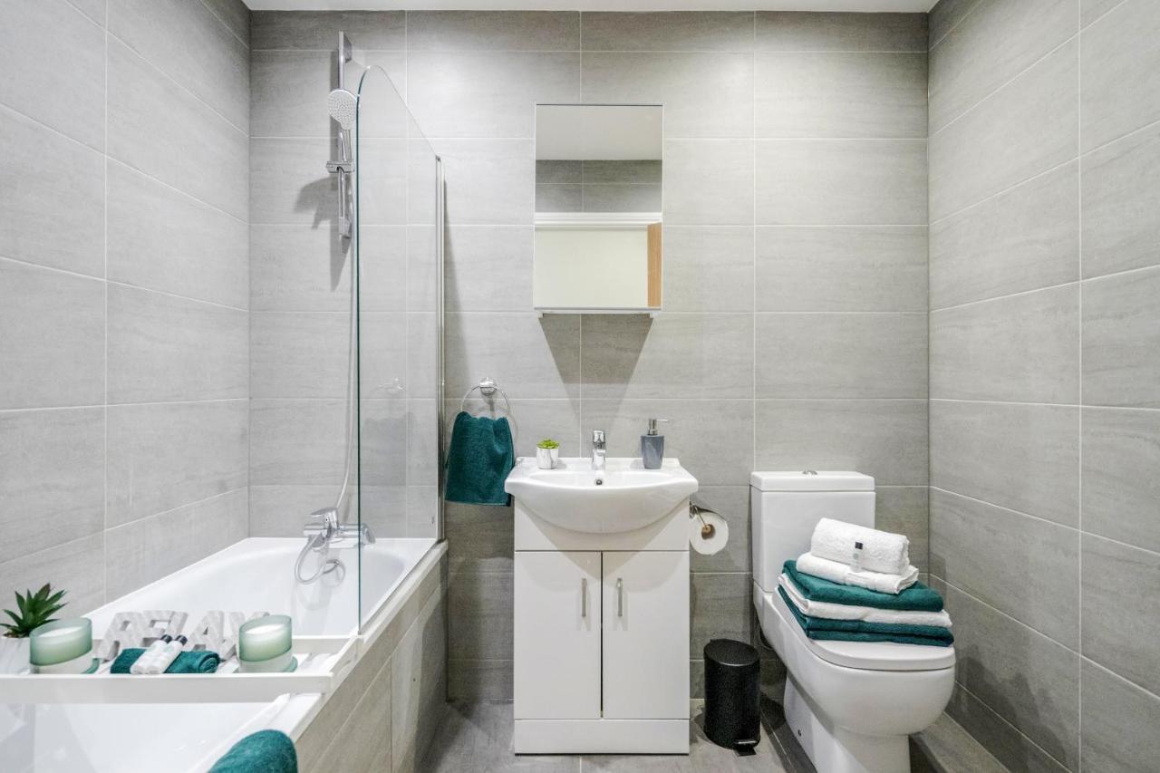 2 Bedroom Apartment At Modernview Serviced Accommodation Watford Town Centre F15 Exteriör bild